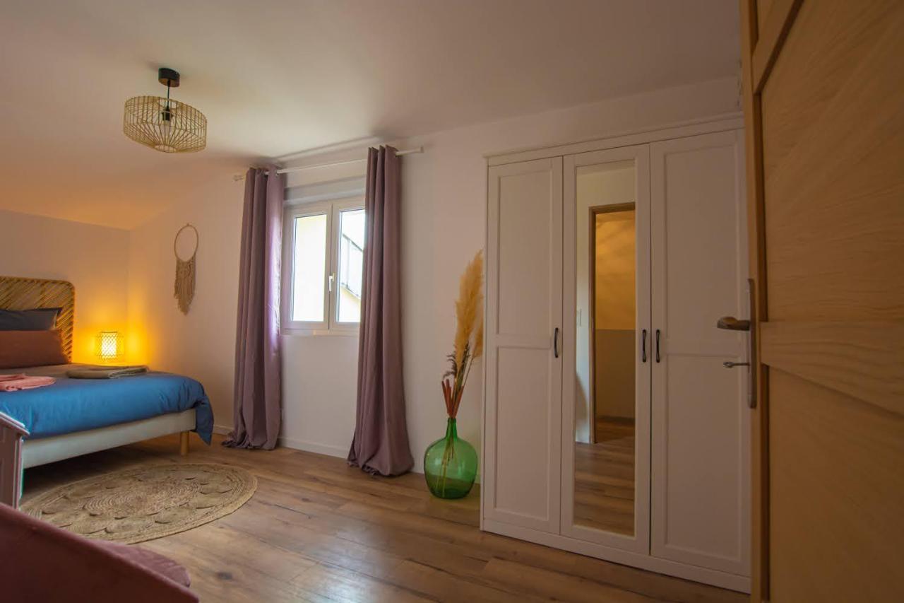 Emilie Une Nuit - 3 Chambres Au 2E Etage - Maison Avec Chats Vandieres  Ngoại thất bức ảnh